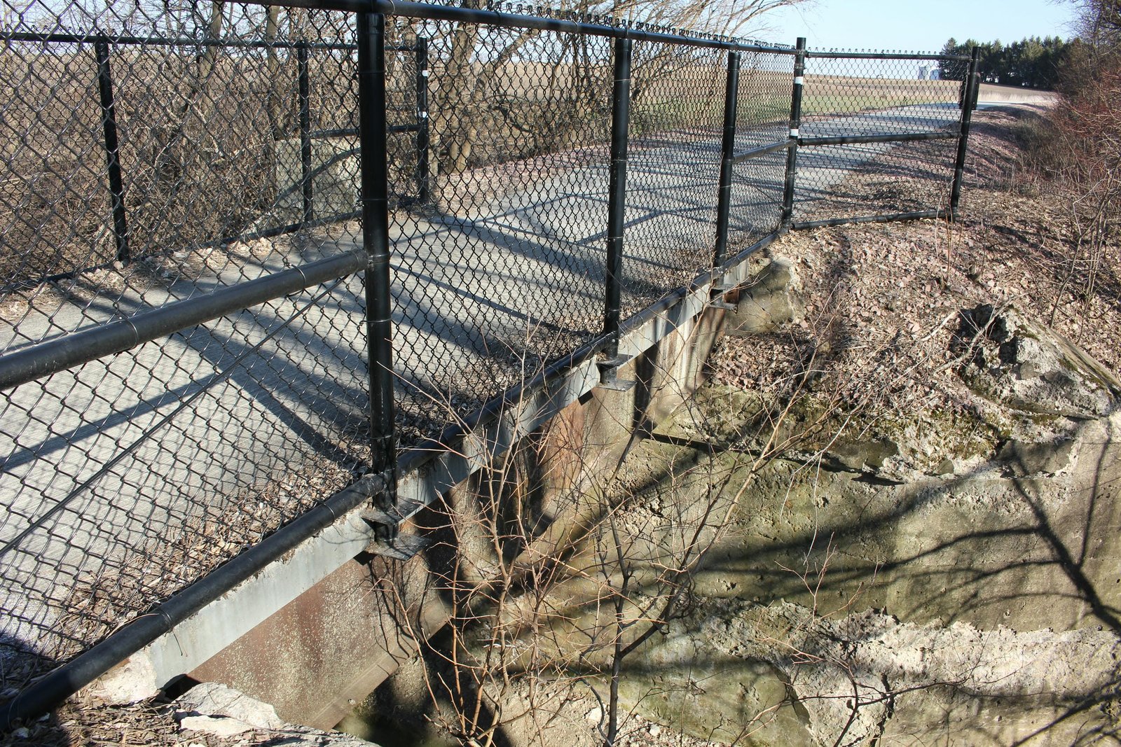 Main span